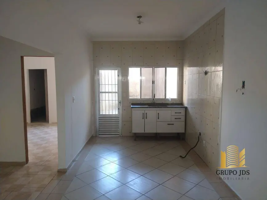 Foto 3 de Casa com 2 quartos à venda, 130m2 em Jardim Alpes de Sorocaba, Sorocaba - SP