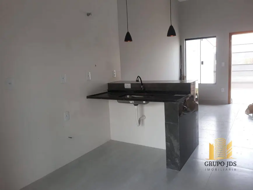 Casa com 2 quartos à venda, 140m2 em Residencial Cristal, Votorantim - SP - imagem 5 Foto 5 de Casa com 2 quartos à venda, 140m2 em Residencial Cristal, Votorantim - SP