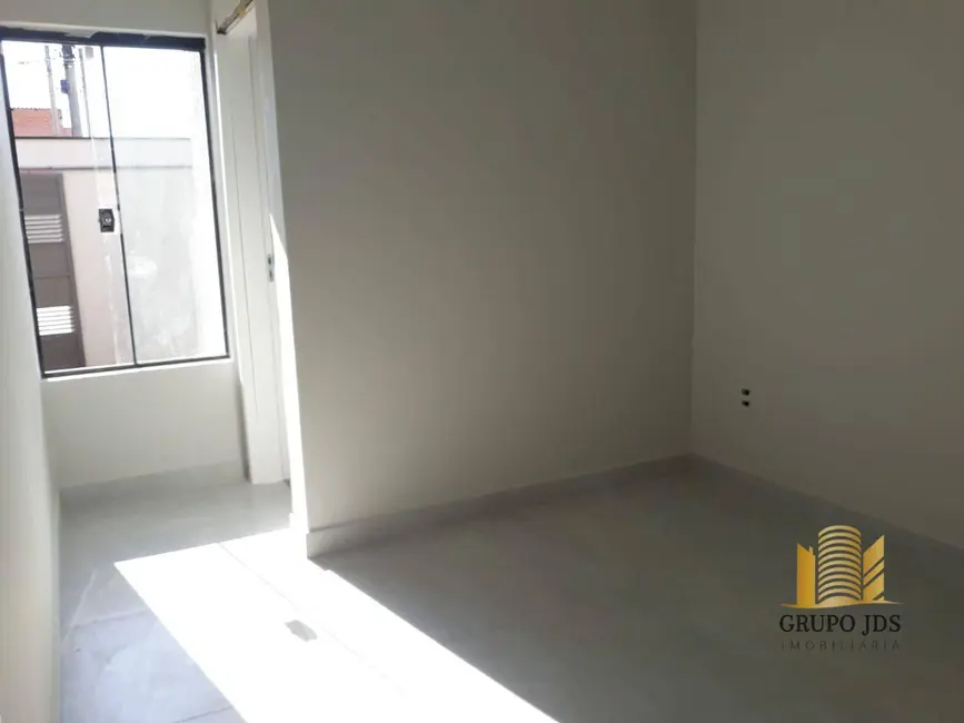 Casa com 2 quartos à venda, 140m2 em Residencial Cristal, Votorantim - SP - imagem 9 Foto 9 de Casa com 2 quartos à venda, 140m2 em Residencial Cristal, Votorantim - SP