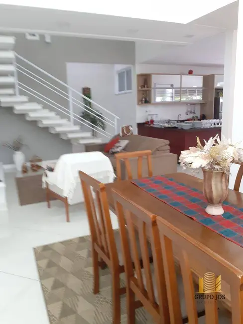 Casa com 3 quartos à venda, 284m2 em Jardim Novo Horizonte, Sorocaba - SP - imagem 5 Foto 5 de Casa com 3 quartos à venda, 284m2 em Jardim Novo Horizonte, Sorocaba - SP