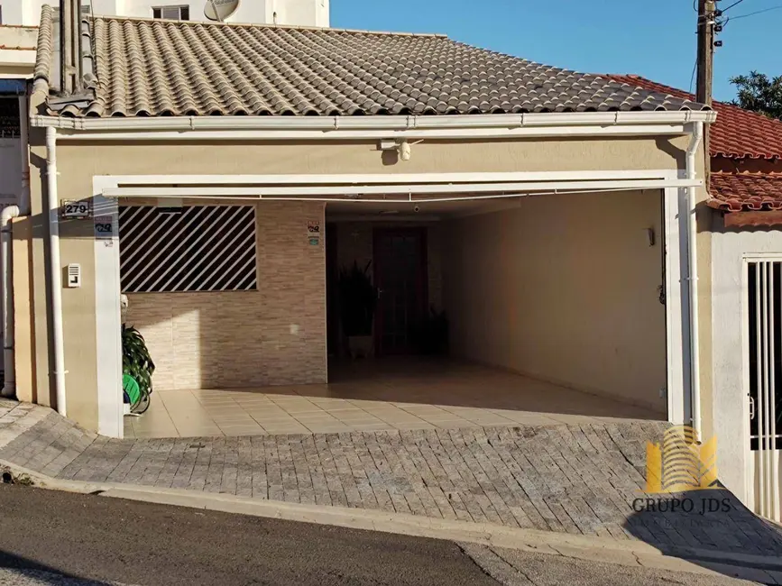Casa com 3 quartos à venda, 183m2 em Jardim Paulistano, Sorocaba - SP - imagem 3 Foto 3 de Casa com 3 quartos à venda, 183m2 em Jardim Paulistano, Sorocaba - SP
