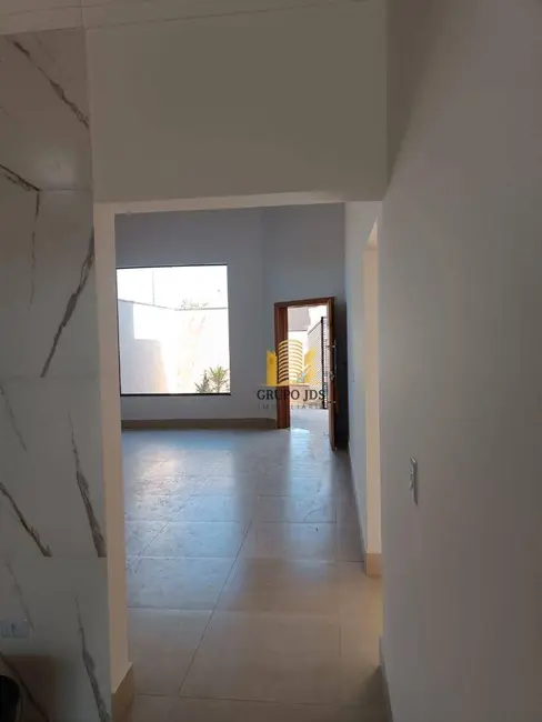 Casa com 3 quartos à venda, 300m2 em Pilar Do Sul - SP - imagem 4 Foto 4 de Casa com 3 quartos à venda, 300m2 em Pilar Do Sul - SP