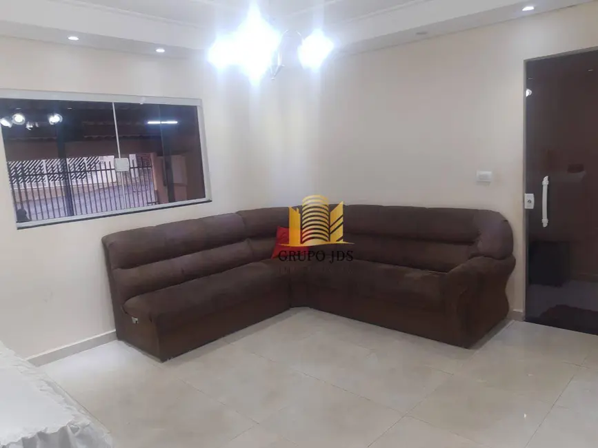 Casa com 3 quartos à venda, 200m2 em Jardim Betânia, Sorocaba - SP - imagem 4 Foto 4 de Casa com 3 quartos à venda, 200m2 em Jardim Betânia, Sorocaba - SP