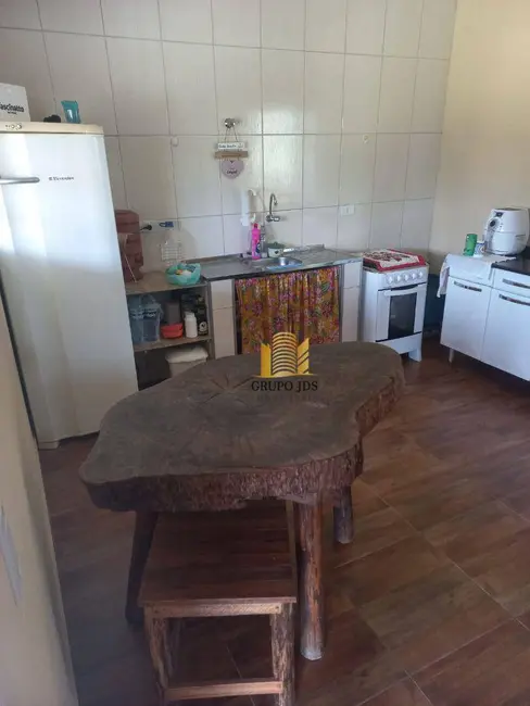 Chácara com 2 quartos à venda, 1502m2 em Pilar Do Sul - SP - imagem 3 Foto 3 de Chácara com 2 quartos à venda, 1502m2 em Pilar Do Sul - SP