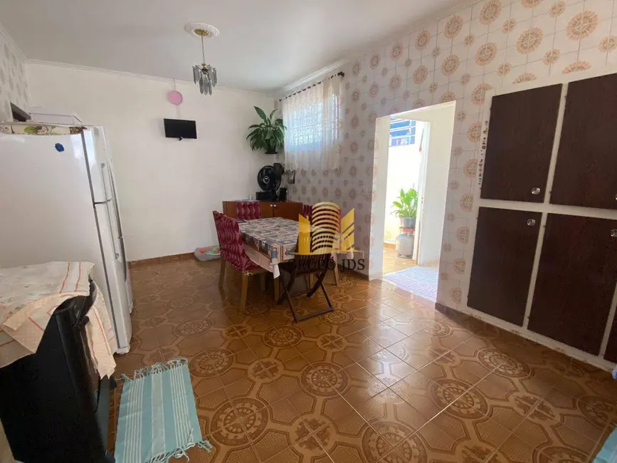 Casa com 3 quartos à venda, 300m2 em Vila Augusta, Sorocaba - SP - imagem 2 Foto 2 de Casa com 3 quartos à venda, 300m2 em Vila Augusta, Sorocaba - SP