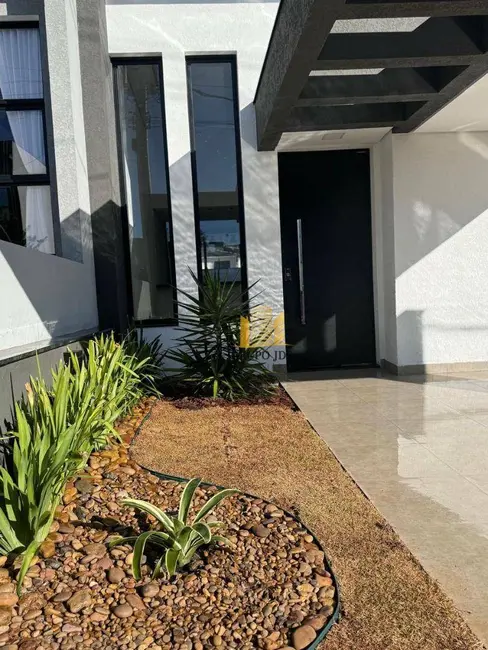 Casa com 3 quartos à venda, 150m2 em Sorocaba - SP - imagem 1 Foto 1 de Casa com 3 quartos à venda, 150m2 em Sorocaba - SP