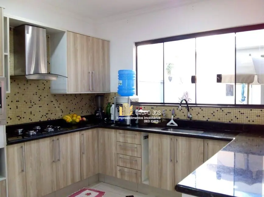 Casa de Condomínio com 4 quartos à venda, 225m2 em Jardim Novo Horizonte, Sorocaba - SP - imagem 7 Foto 7 de Casa de Condomínio com 4 quartos à venda, 225m2 em Jardim Novo Horizonte, Sorocaba - SP