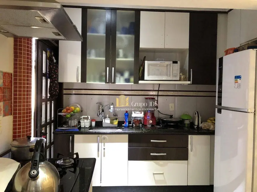 Casa com 3 quartos à venda, 165m2 em Jardim Simus, Sorocaba - SP - imagem 8 Foto 8 de Casa com 3 quartos à venda, 165m2 em Jardim Simus, Sorocaba - SP