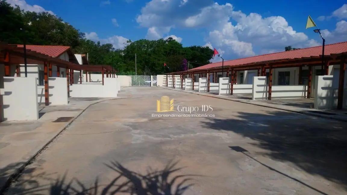 Casa de Condomínio com 2 quartos à venda, 190m2 em Parque Vitória Régia, Sorocaba - SP - imagem 2 Foto 2 de Casa de Condomínio com 2 quartos à venda, 190m2 em Parque Vitória Régia, Sorocaba - SP