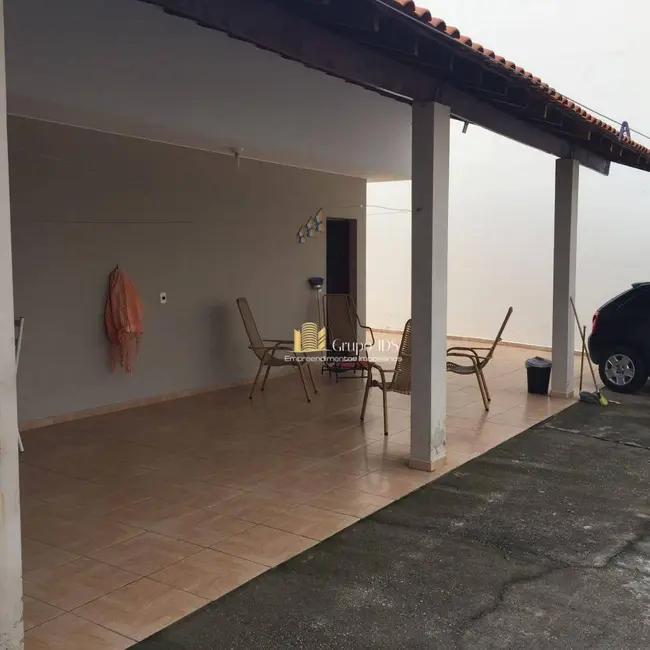 Foto 2 de Casa com 2 quartos à venda, 1647m2 em Retiro São João, Sorocaba - SP