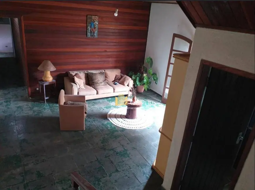 Chácara com 8 quartos à venda, 4000m2 em Ibiuna - SP - imagem 9 Foto 9 de Chácara com 8 quartos à venda, 4000m2 em Ibiuna - SP