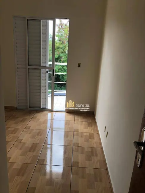Sobrado com 2 quartos à venda, 72m2 em Jardim Nova Aparecidinha, Sorocaba - SP - imagem 5 Foto 5 de Sobrado com 2 quartos à venda, 72m2 em Jardim Nova Aparecidinha, Sorocaba - SP