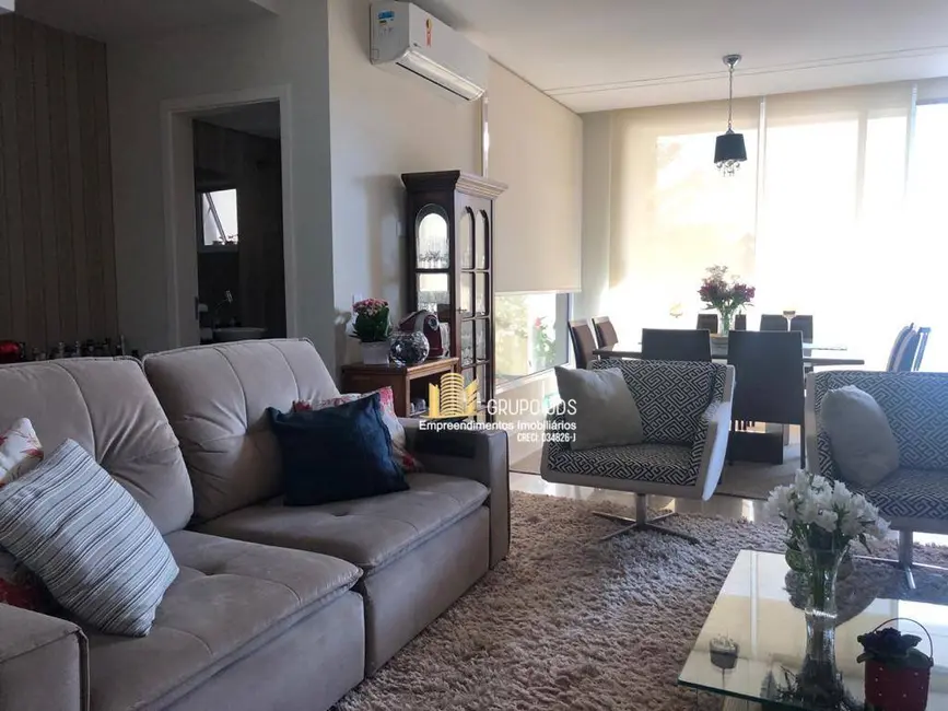 Foto 3 de Casa de Condomínio com 3 quartos à venda, 200m2 em Jardim Golden Park Residencial, Sorocaba - SP