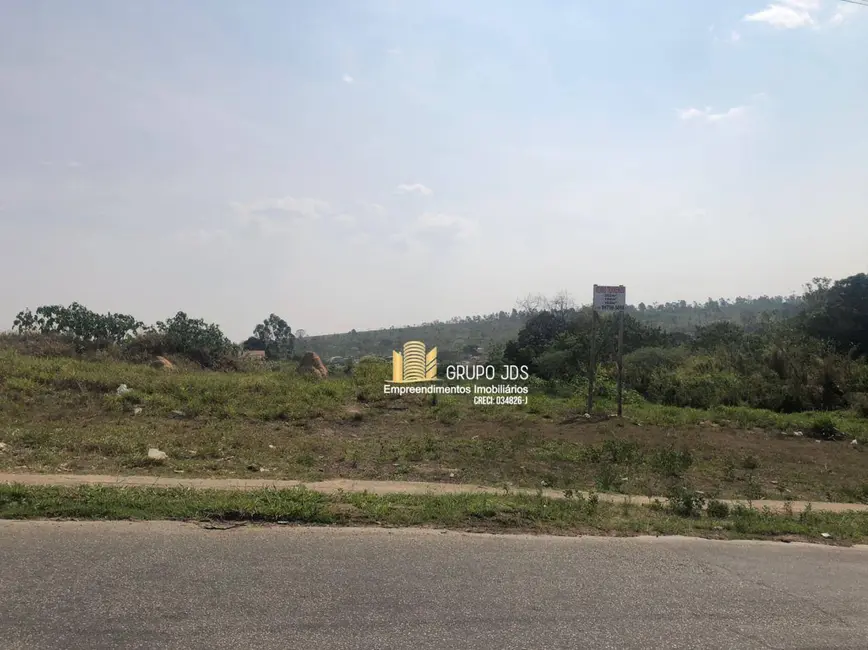 Foto 3 de Terreno / Lote à venda, 202m2 em Lopes de Oliveira, Sorocaba - SP