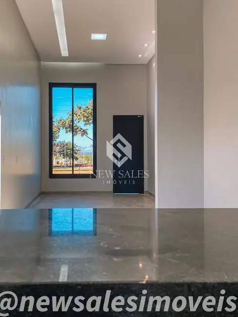 Foto 5 de Casa com 3 quartos à venda, 360m2 em Senador Canedo - GO