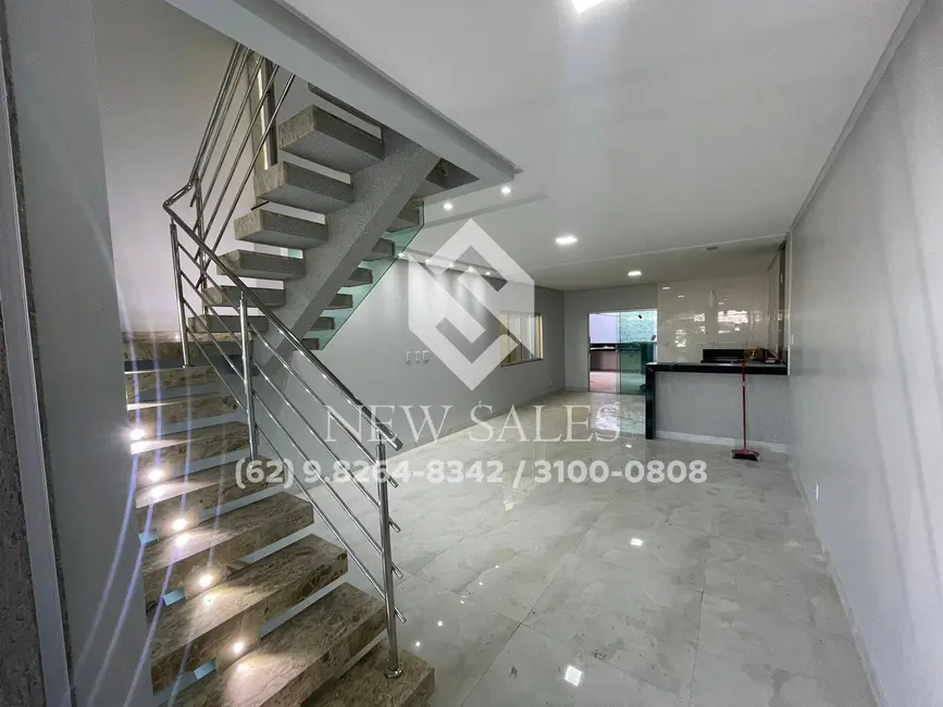 Foto 1 de Sobrado com 3 quartos à venda, 252m2 em Residencial Cidade Verde, Goiania - GO