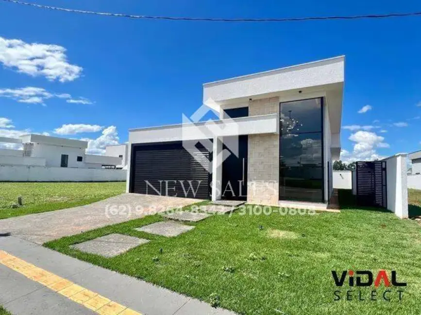 Foto 1 de Casa de Condomínio com 3 quartos à venda, 153m2 em Senador Canedo - GO
