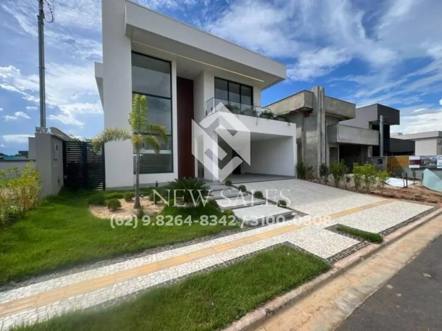 Foto 1 de Apartamento com 3 quartos à venda, 256m2 em Senador Canedo - GO