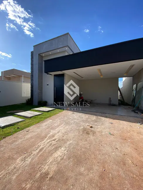 Foto 1 de Casa com 3 quartos à venda, 300m2 em Goiania - GO