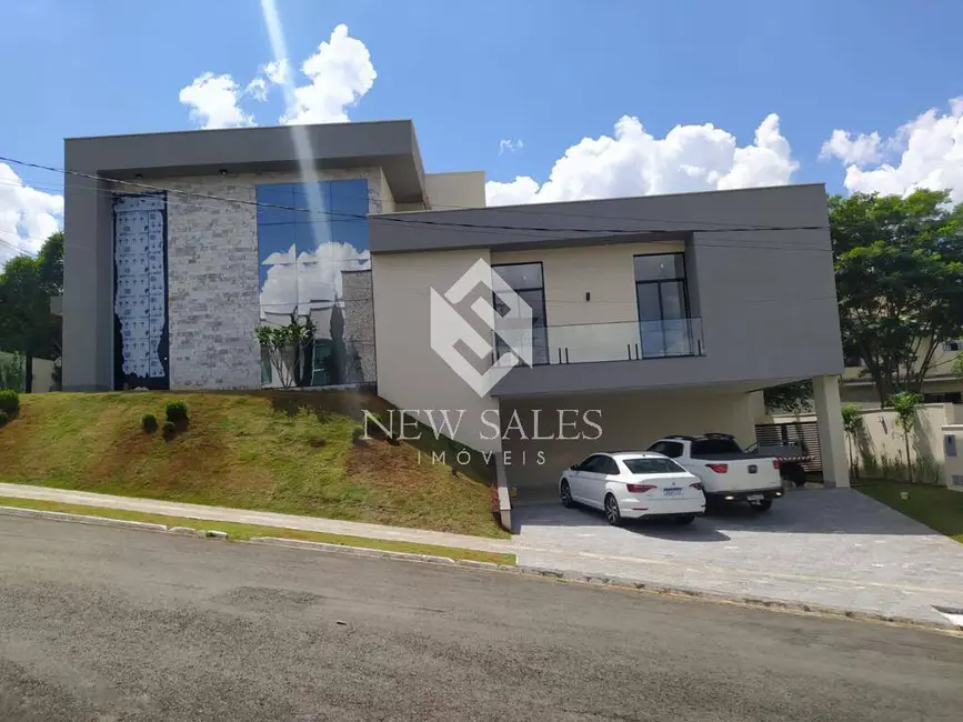 Casa com 5 quartos à venda, 495m2 em Goiania - GO - imagem 9 Foto 9 de Casa com 5 quartos à venda, 495m2 em Goiania - GO