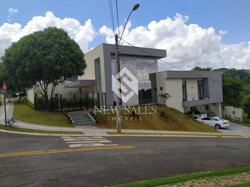 Casa com 5 quartos à venda, 495m2 em Goiania - GO - imagem 5 Foto 5 de Casa com 5 quartos à venda, 495m2 em Goiania - GO