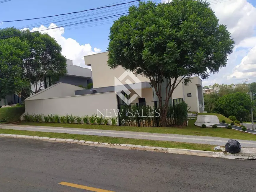 Casa com 5 quartos à venda, 495m2 em Goiania - GO - imagem 6 Foto 6 de Casa com 5 quartos à venda, 495m2 em Goiania - GO