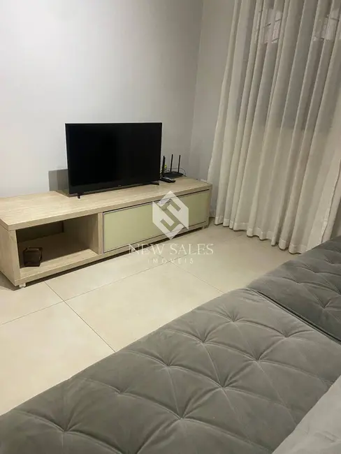 Casa com 3 quartos à venda, 360m2 em Jardim Santo Antônio, Goiania - GO - imagem 9 Foto 9 de Casa com 3 quartos à venda, 360m2 em Jardim Santo Antônio, Goiania - GO