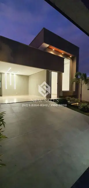 Foto 2 de Casa com 3 quartos à venda, 312m2 em Residencial das Acácias, Goiania - GO
