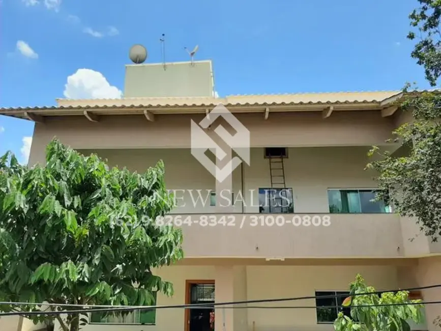 Foto 6 de Casa com 4 quartos à venda, 630m2 em Goiania - GO