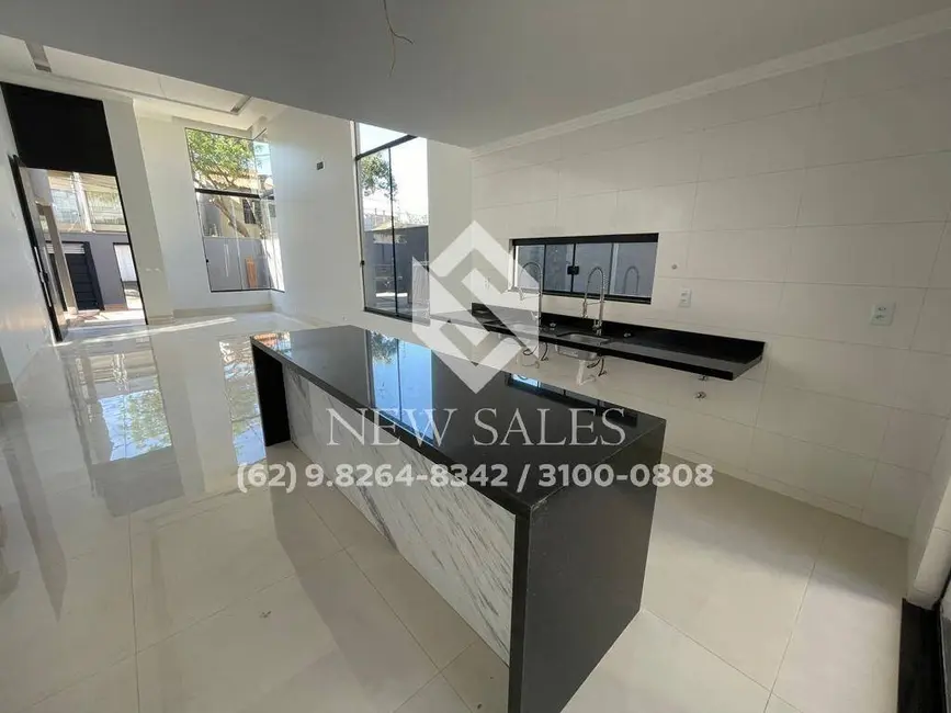 Foto 5 de Casa com 3 quartos à venda, 360m2 em Goiânia 2, Goiania - GO