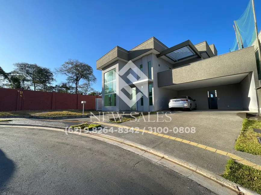 Foto 1 de Casa de Condomínio com 4 quartos à venda, 349m2 em Senador Canedo - GO