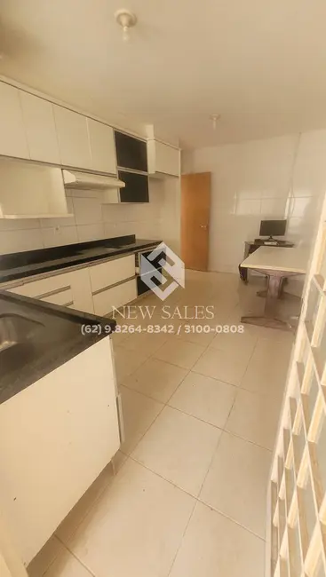 Foto 1 de Casa com 4 quartos à venda, 380m2 em Jardim das Esmeraldas, Goiania - GO