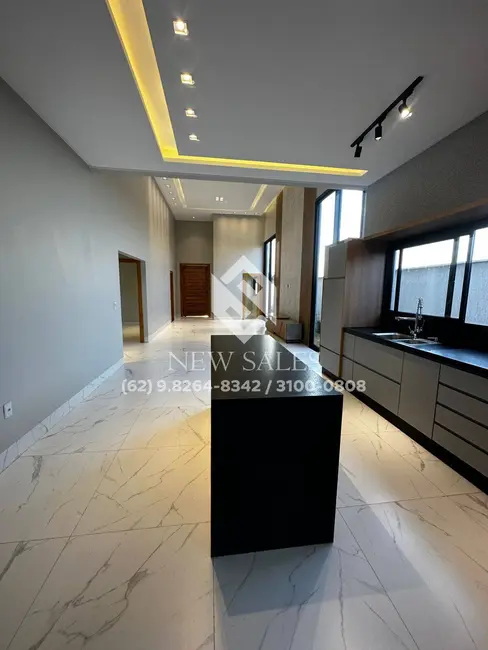 Casa de Condomínio com 3 quartos à venda, 430m2 em Setor Morada do Lago, Trindade - GO - imagem 3 Foto 3 de Casa de Condomínio com 3 quartos à venda, 430m2 em Setor Morada do Lago, Trindade - GO