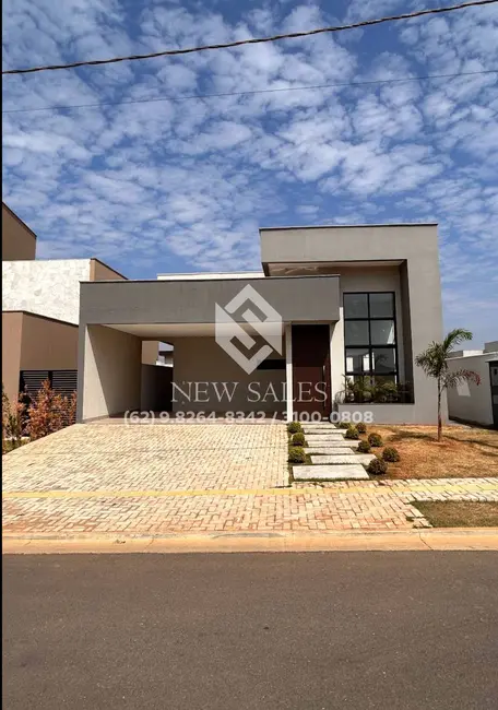 Casa com 3 quartos à venda, 156m2 em Residencial Marília, Senador Canedo - GO - imagem 2 Foto 2 de Casa com 3 quartos à venda, 156m2 em Residencial Marília, Senador Canedo - GO