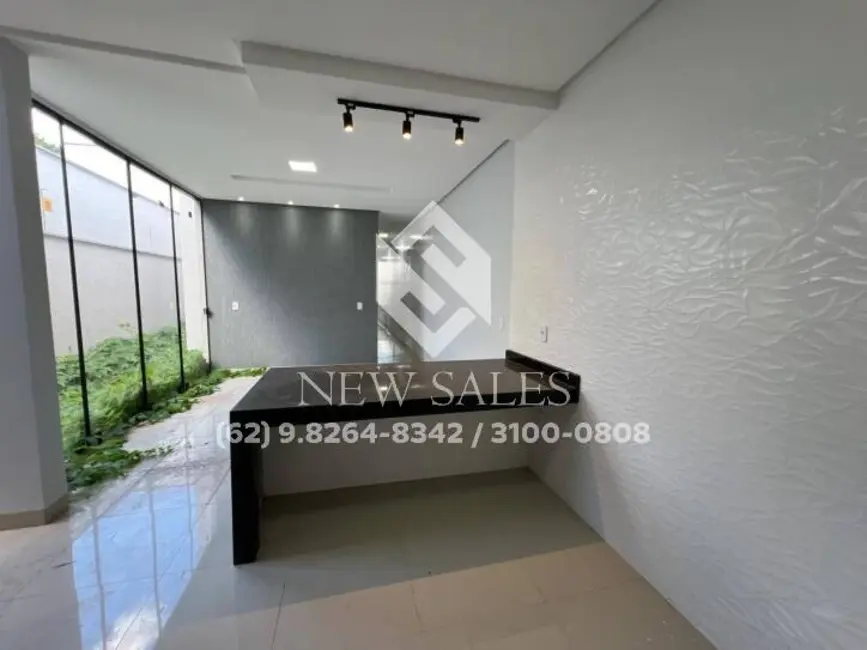 Foto 2 de Casa com 3 quartos à venda, 107m2 em Setor Urias Magalhães, Goiania - GO