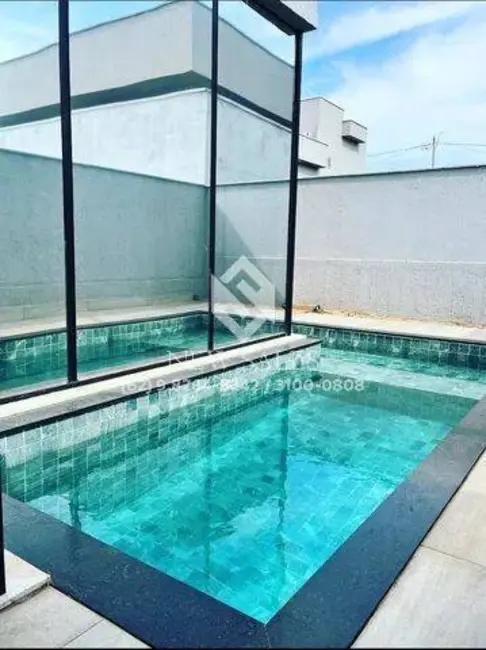 Casa com 3 quartos à venda, 180m2 em Senador Canedo - GO - imagem 4 Foto 4 de Casa com 3 quartos à venda, 180m2 em Senador Canedo - GO