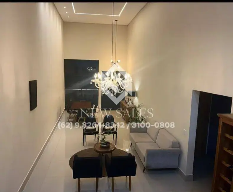 Casa com 3 quartos à venda, 180m2 em Senador Canedo - GO - imagem 3 Foto 3 de Casa com 3 quartos à venda, 180m2 em Senador Canedo - GO
