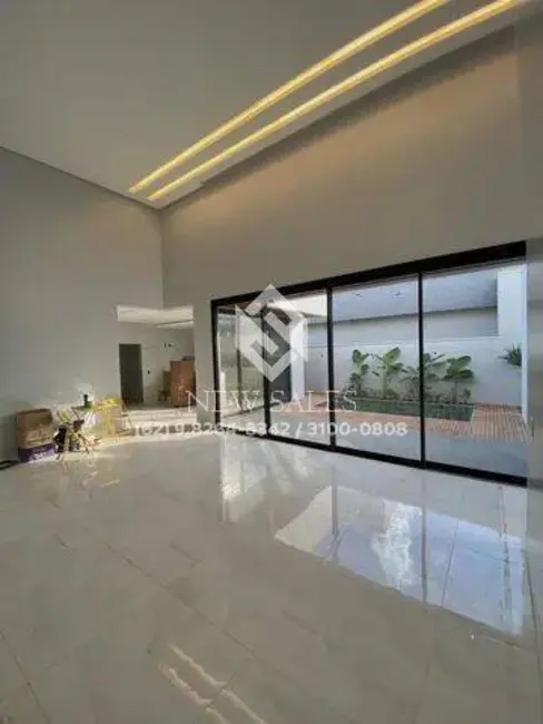 Casa de Condomínio com 4 quartos à venda, 220m2 em Senador Canedo - GO - imagem 3 Foto 3 de Casa de Condomínio com 4 quartos à venda, 220m2 em Senador Canedo - GO