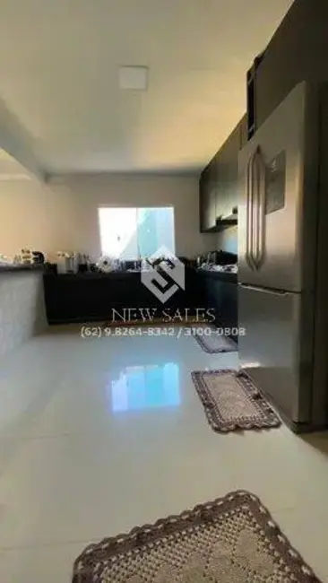 Foto 2 de Casa com 3 quartos à venda, 300m2 em Setor Solar Santa Rita, Goiania - GO