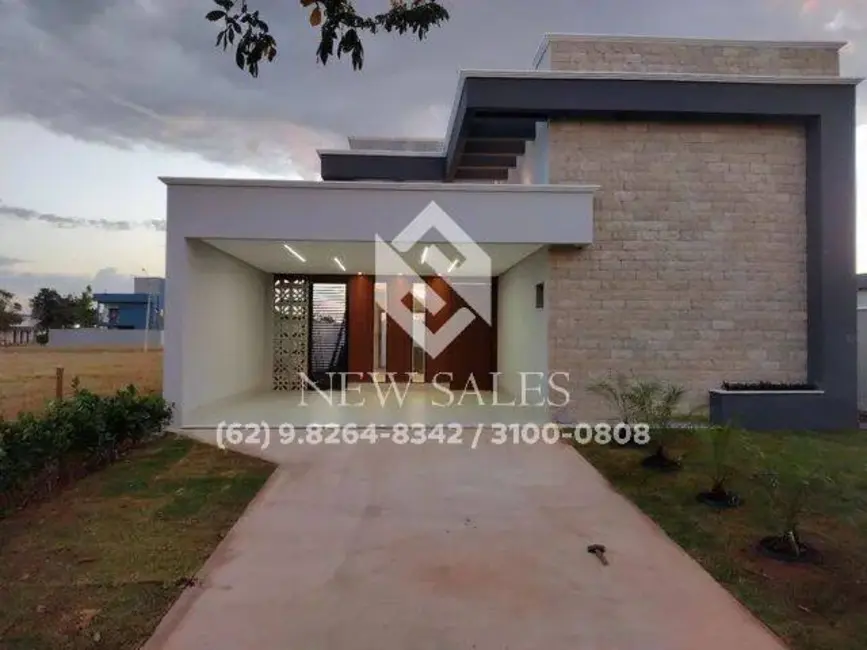 Casa com 3 quartos à venda, 150m2 em Senador Canedo - GO - imagem 2 Foto 2 de Casa com 3 quartos à venda, 150m2 em Senador Canedo - GO