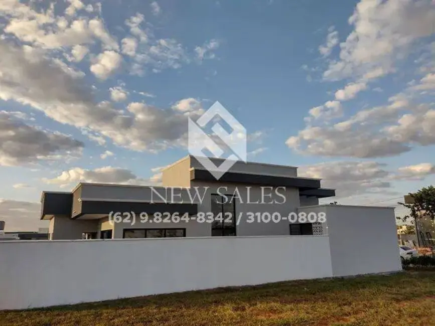 Casa com 3 quartos à venda, 150m2 em Senador Canedo - GO - imagem 4 Foto 4 de Casa com 3 quartos à venda, 150m2 em Senador Canedo - GO