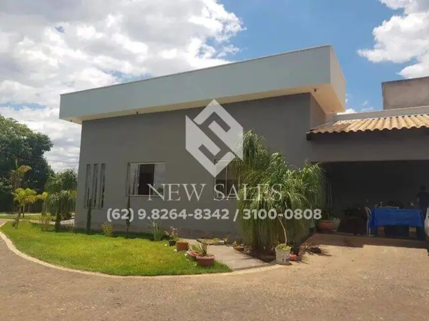 Foto 2 de Casa de Condomínio com 3 quartos à venda, 300m2 em Goianira - GO