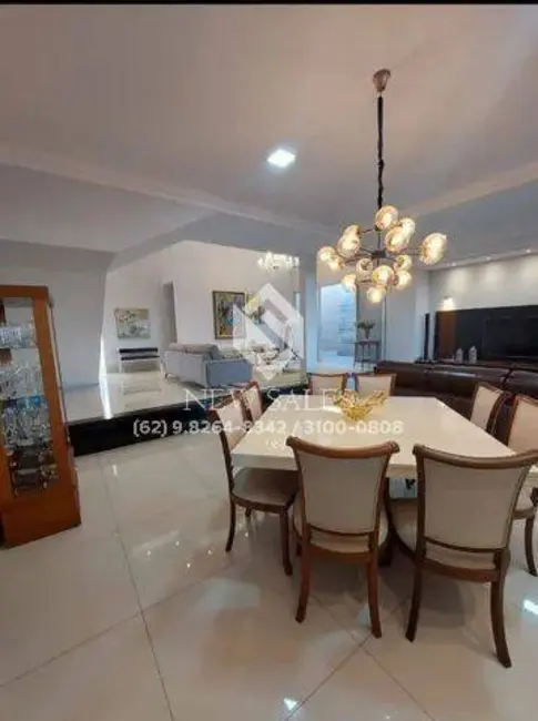 Casa de Condomínio com 4 quartos à venda, 446m2 em Alphaville Flamboyant Residencial Araguaia, Goiania - GO - imagem 8 Foto 8 de Casa de Condomínio com 4 quartos à venda, 446m2 em Alphaville Flamboyant Residencial Araguaia, Goiania - GO