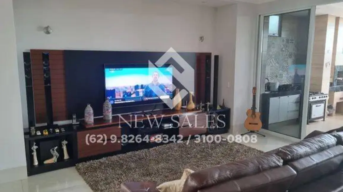 Casa de Condomínio com 4 quartos à venda, 446m2 em Alphaville Flamboyant Residencial Araguaia, Goiania - GO - imagem 4 Foto 4 de Casa de Condomínio com 4 quartos à venda, 446m2 em Alphaville Flamboyant Residencial Araguaia, Goiania - GO