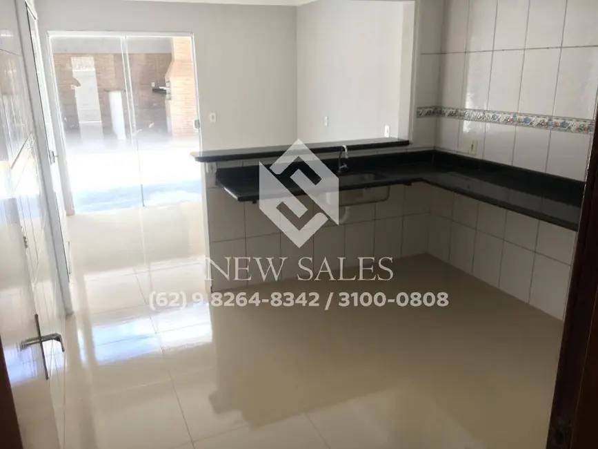 Foto 2 de Casa com 4 quartos à venda, 172m2 em Moinho dos Ventos, Goiania - GO