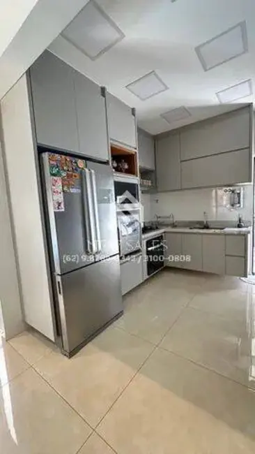 Foto 3 de Casa com 3 quartos à venda, 200m2 em Residencial Forteville, Goiania - GO