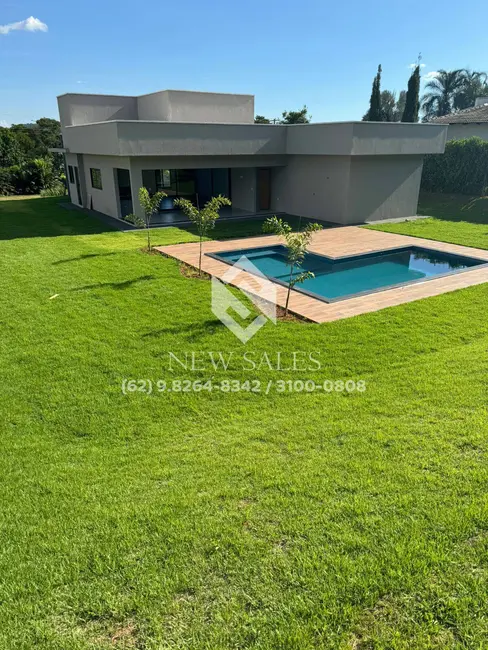 Foto 4 de Casa com 3 quartos à venda, 280m2 em Goianira - GO