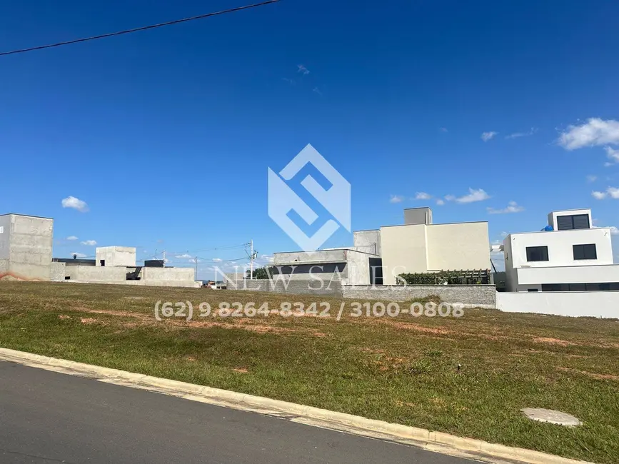 Foto 2 de Terreno / Lote à venda, 276m2 em Senador Canedo - GO