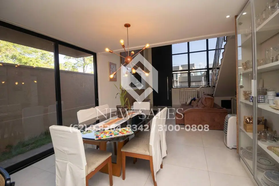 Casa de Condomínio com 4 quartos à venda, 223m2 em Senador Canedo - GO - imagem 4 Foto 4 de Casa de Condomínio com 4 quartos à venda, 223m2 em Senador Canedo - GO
