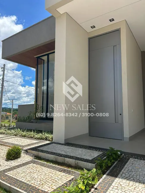Foto 2 de Casa com 3 quartos à venda, 264m2 em Condomínio Parque dos Cisnes, Goiania - GO